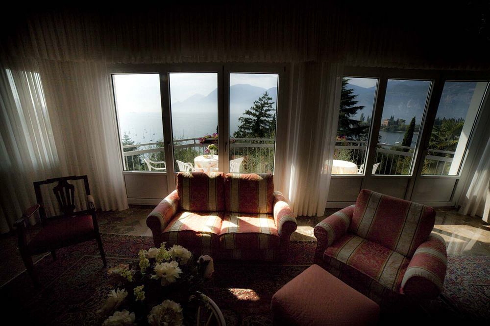Hotel Villa Orizzonte Malcesine Exterior photo