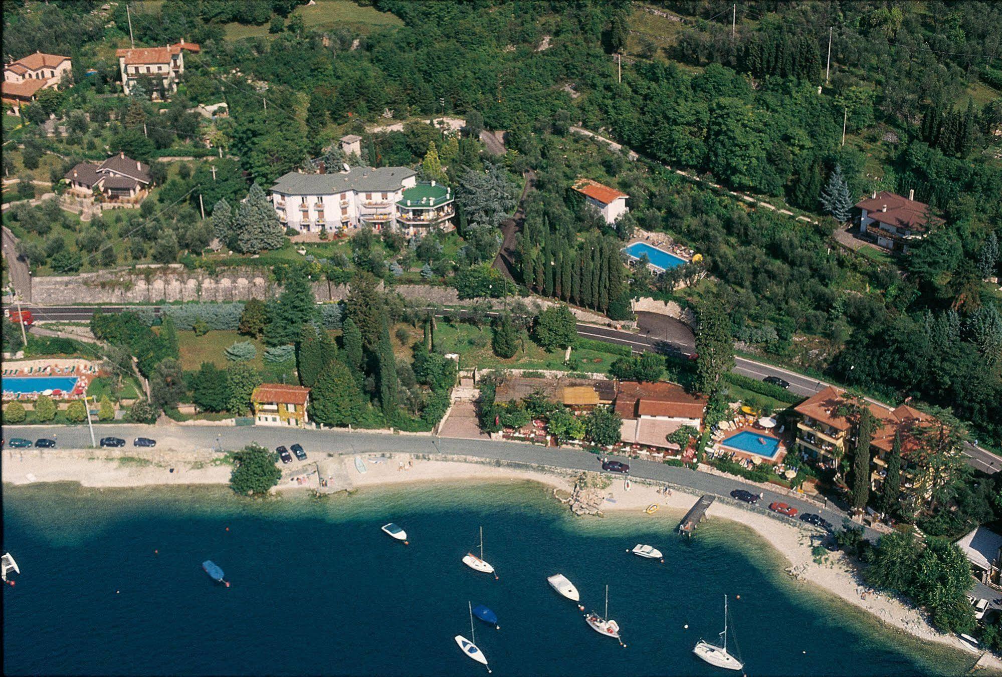 Hotel Villa Orizzonte Malcesine Exterior photo