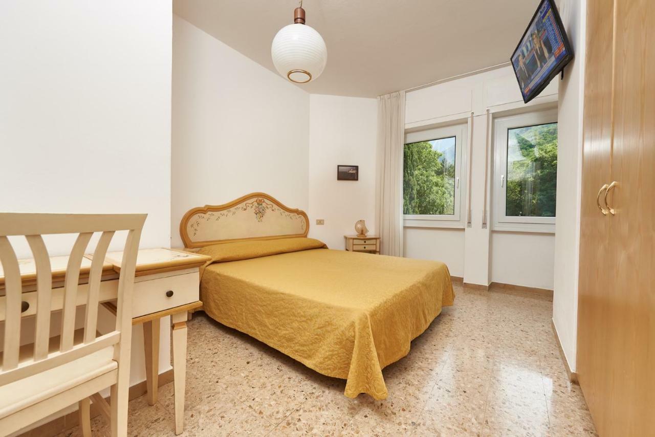 Hotel Villa Orizzonte Malcesine Exterior photo